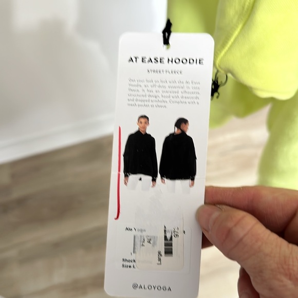 Alo Yoga Light Yellow Hoodie - Picture 6 of 7